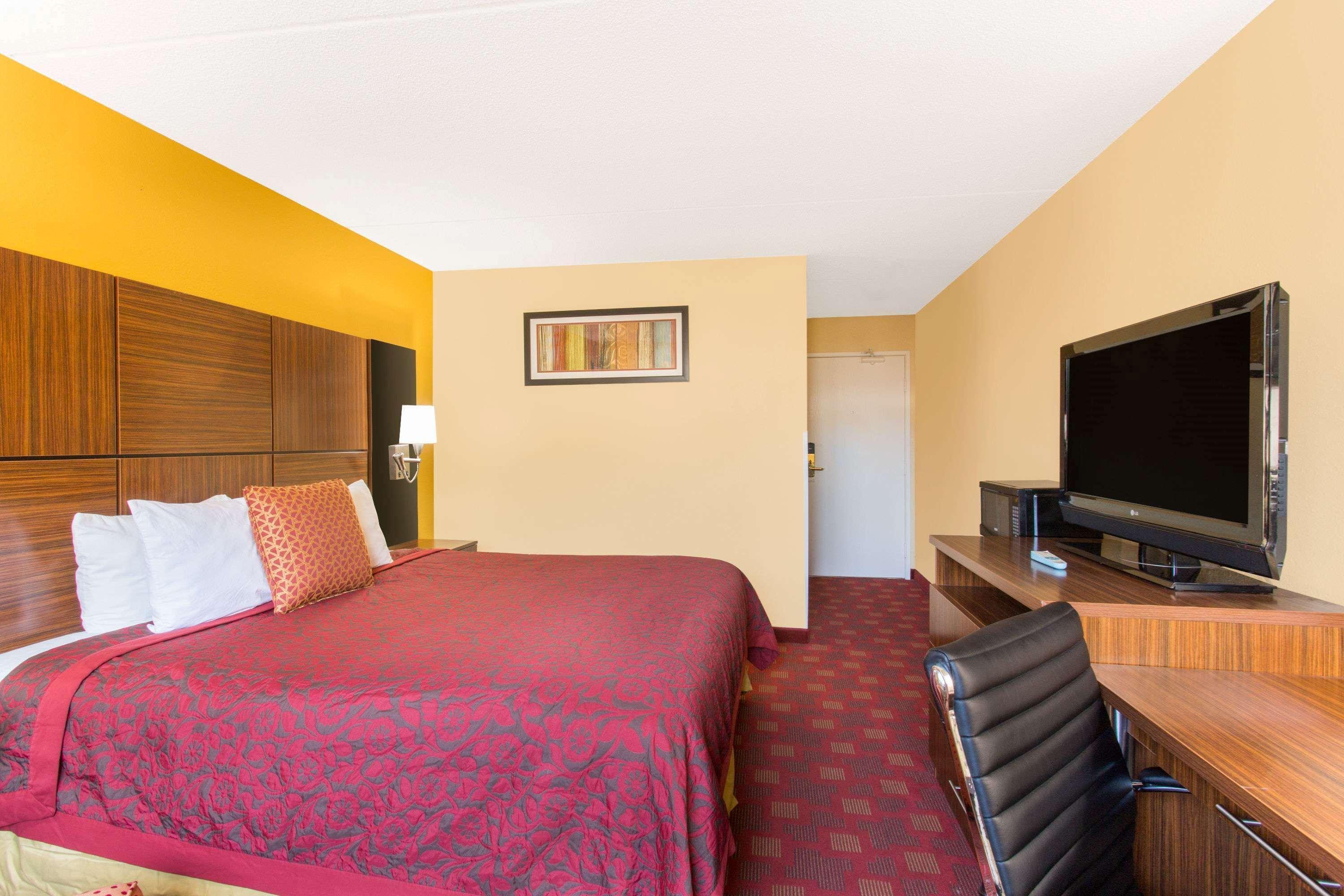 Days Inn By Wyndham Leominster/Fitchburg Area Extérieur photo