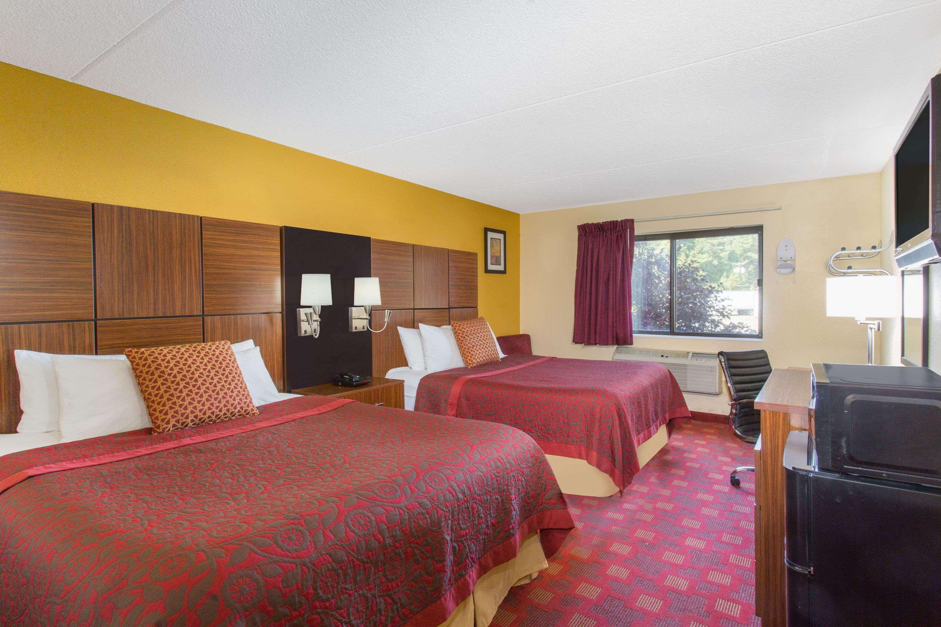Days Inn By Wyndham Leominster/Fitchburg Area Extérieur photo