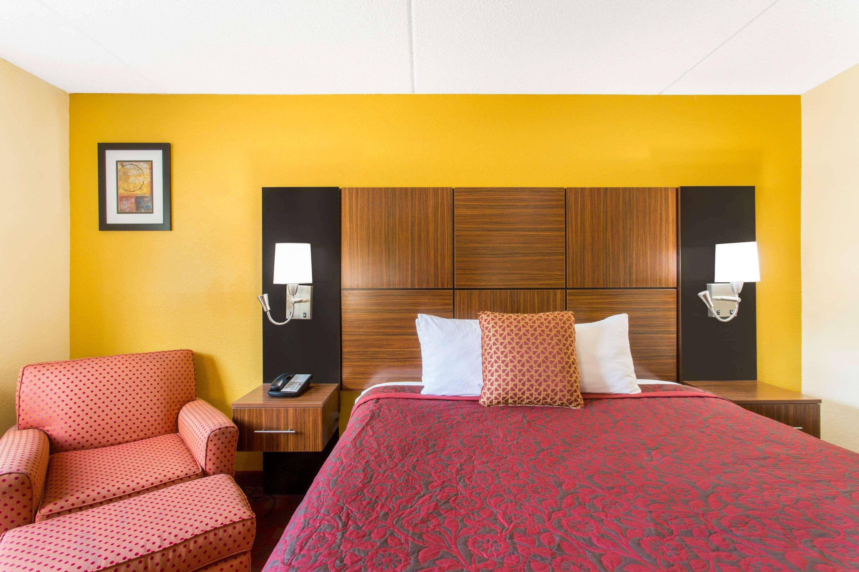 Days Inn By Wyndham Leominster/Fitchburg Area Extérieur photo