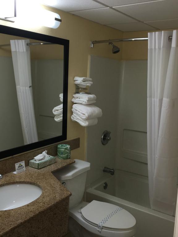 Days Inn By Wyndham Leominster/Fitchburg Area Chambre photo